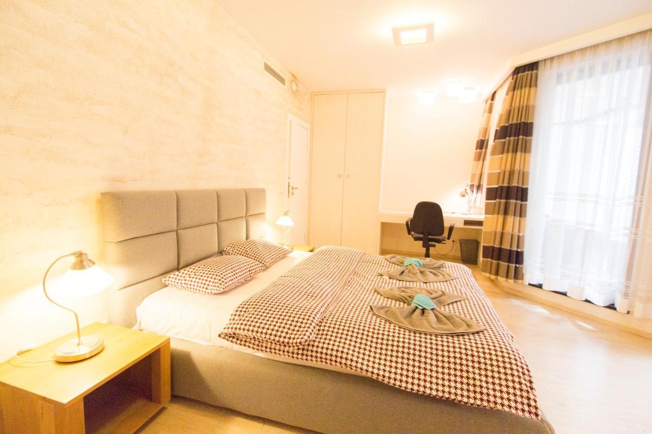 Apartments 4 You Krawiecka Wroclaw Bagian luar foto